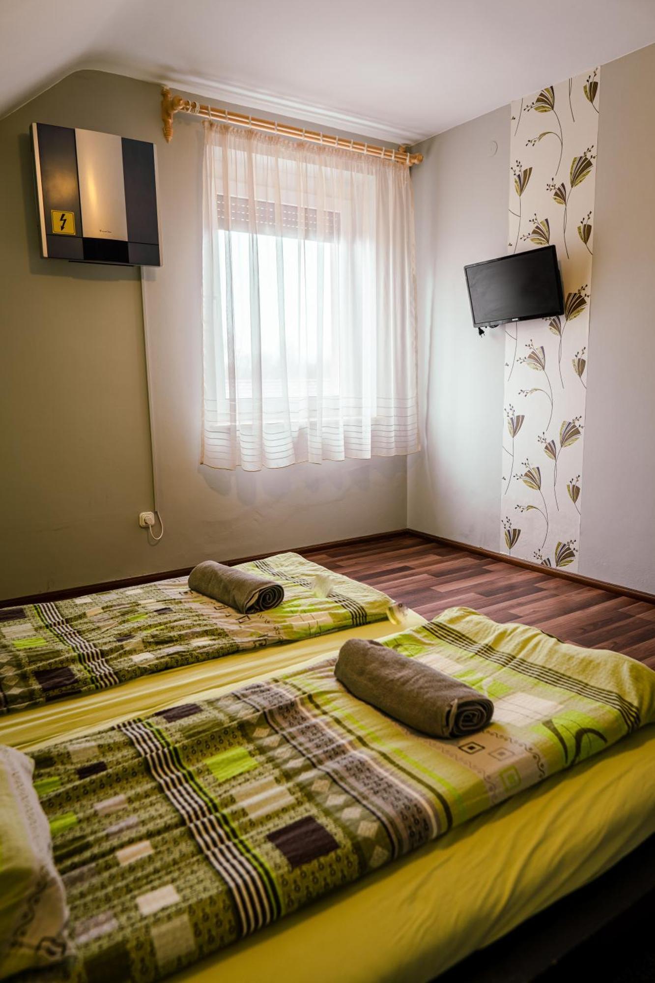 Aranyhid Vendeghaz Hotel Makó Eksteriør billede